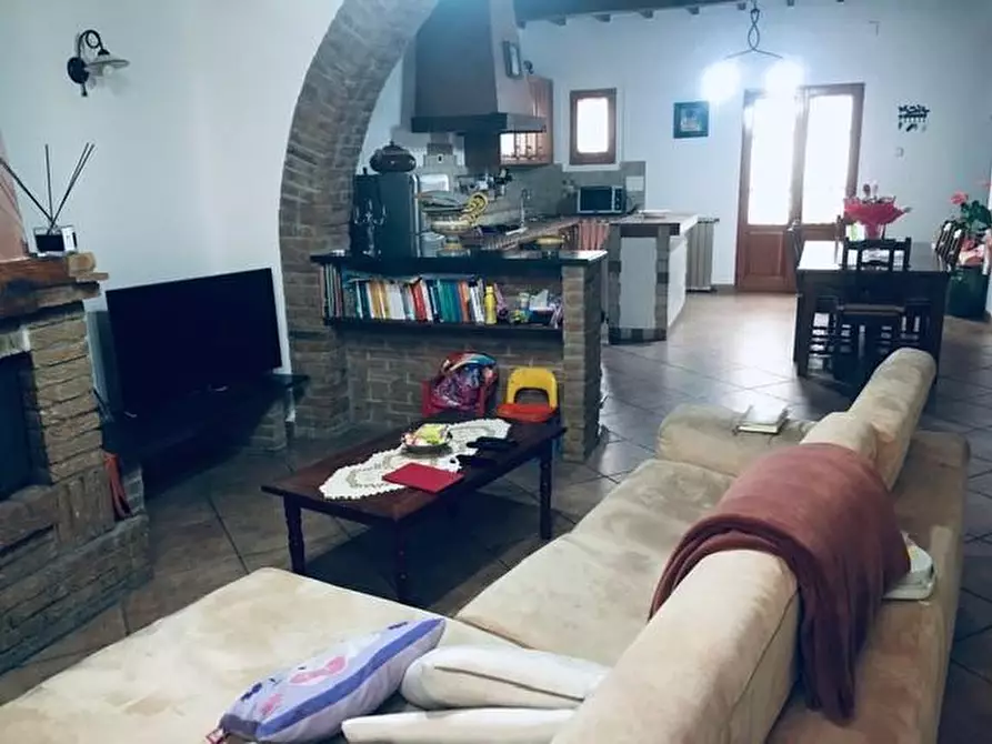 Immagine 5 di Terratetto in vendita  a Cascina