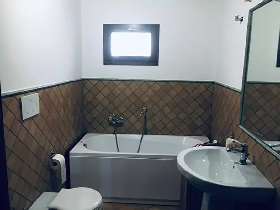 Immagine 21 di Terratetto in vendita  a Cascina