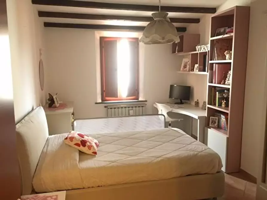 Immagine 9 di Terratetto in vendita  a Cascina