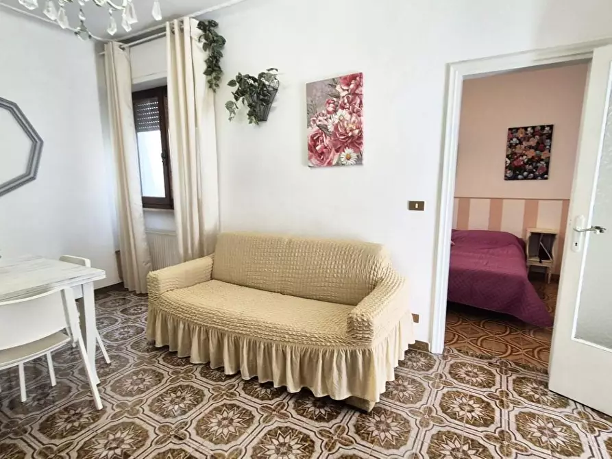 Immagine 50 di Casa semindipendente in vendita  a Viareggio