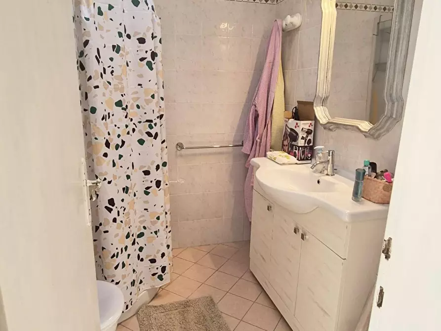 Immagine 35 di Casa semindipendente in vendita  a Viareggio