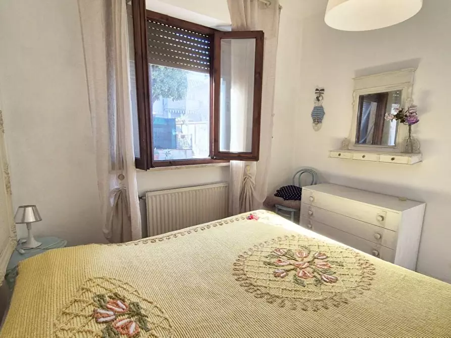 Immagine 30 di Casa semindipendente in vendita  a Viareggio