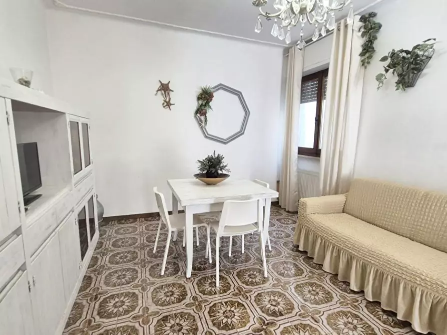 Immagine 49 di Casa semindipendente in vendita  a Viareggio