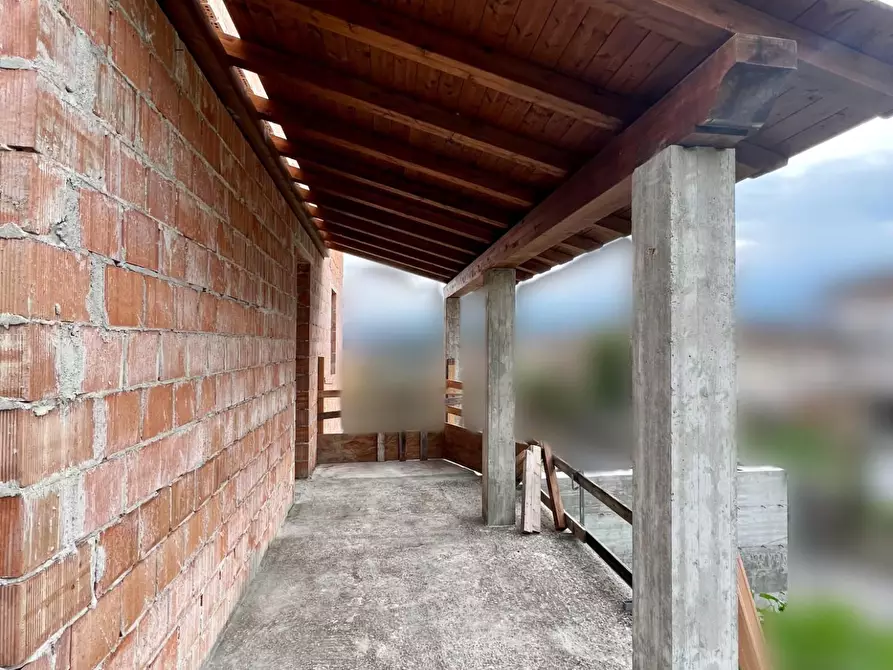 Immagine 7 di Casa indipendente in vendita  a Lucca