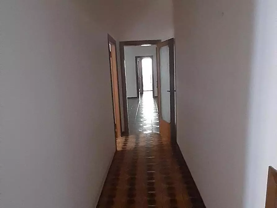 Immagine 8 di Appartamento in affitto  a Pisa