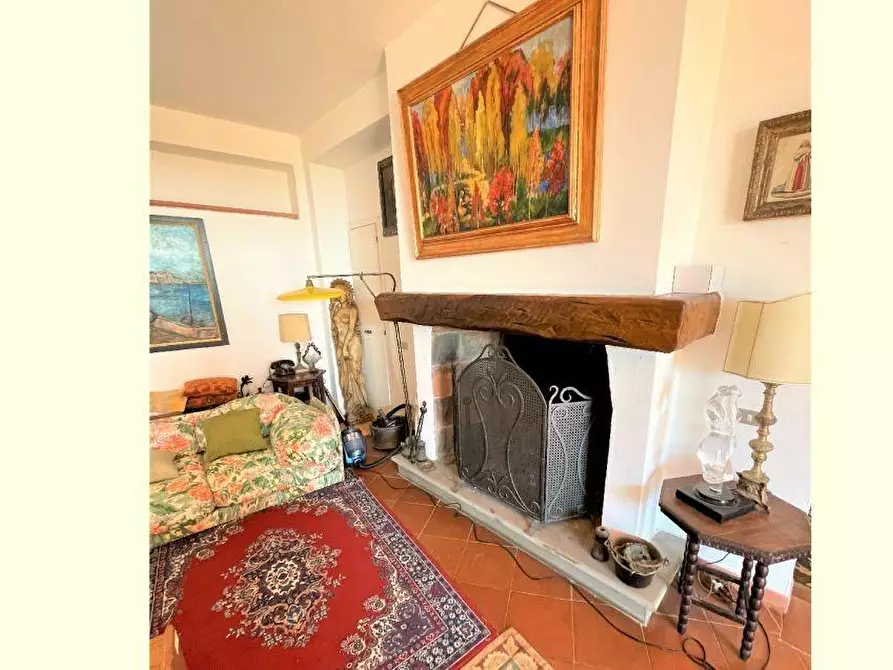 Immagine 26 di Villa in vendita  a Fosdinovo