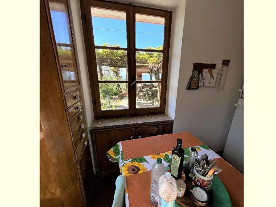 Immagine 11 di Villa in vendita  a Fosdinovo