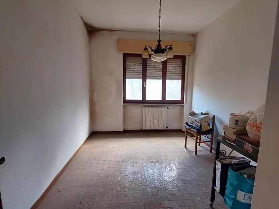 Immagine 11 di Appartamento in vendita  a Carrara