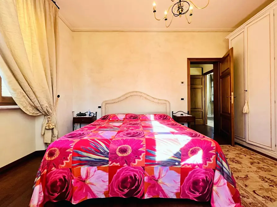 Immagine 27 di Villa in vendita  a Pietrasanta