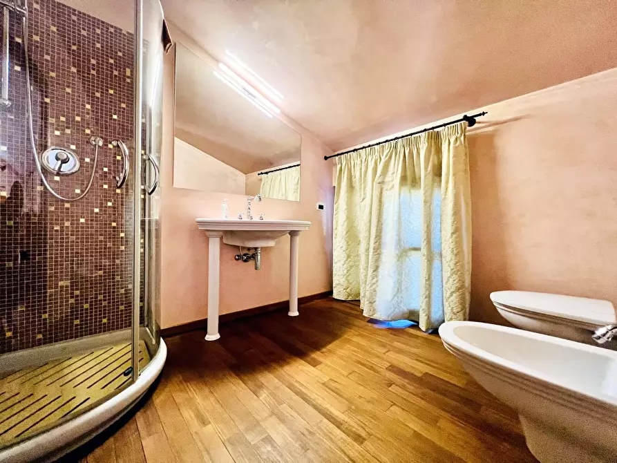 Immagine 64 di Villa in vendita  a Pietrasanta