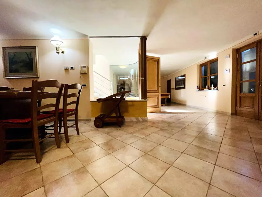 Immagine 45 di Villa in vendita  a Pietrasanta