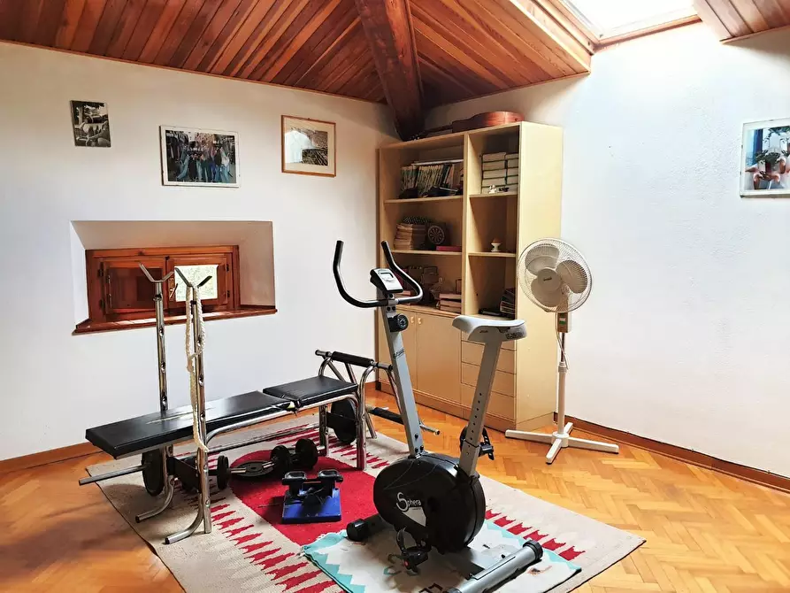 Immagine 34 di Villa in vendita  a Crespina Lorenzana