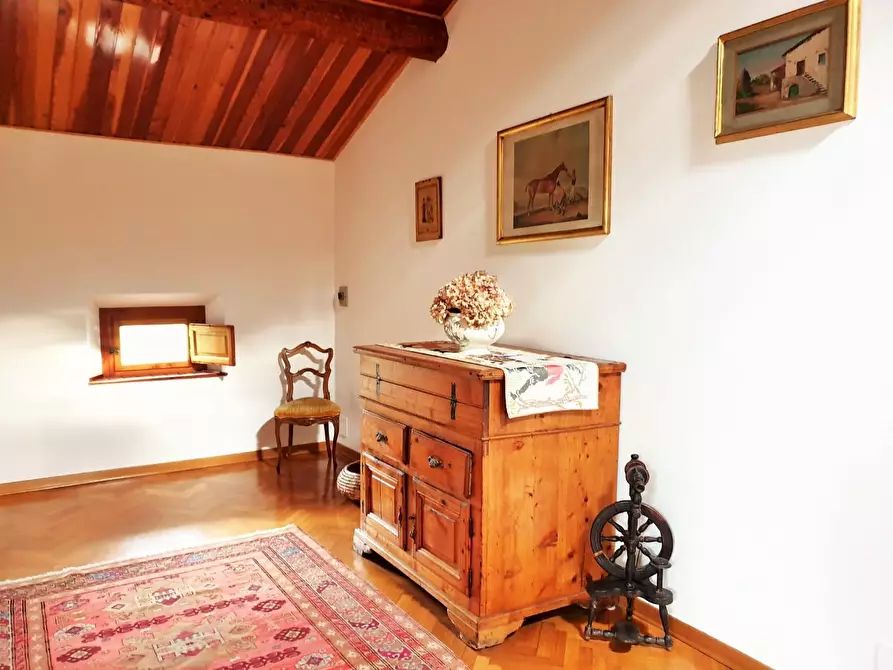 Immagine 43 di Villa in vendita  a Crespina Lorenzana