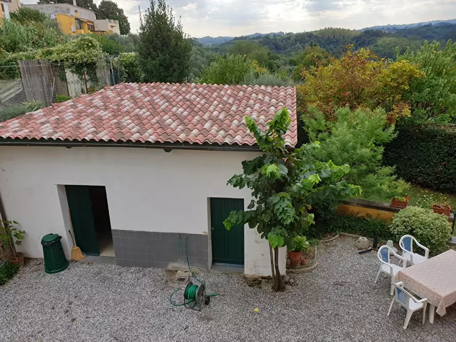 Immagine 24 di Villa in vendita  a Crespina Lorenzana