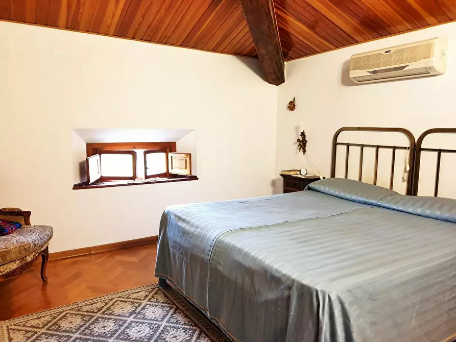 Immagine 38 di Villa in vendita  a Crespina Lorenzana