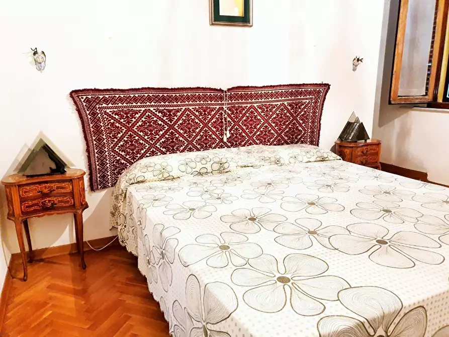 Immagine 32 di Villa in vendita  a Crespina Lorenzana