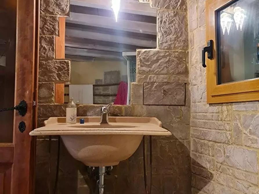 Immagine 36 di Villa in vendita  a Colle Di Val D'elsa