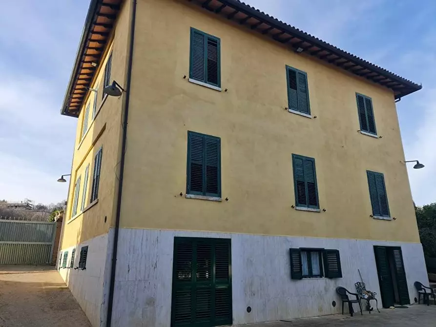 Immagine 8 di Villa in vendita  a Colle Di Val D'elsa