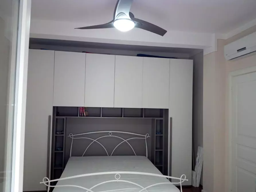 Immagine 12 di Appartamento in affitto  a Camaiore