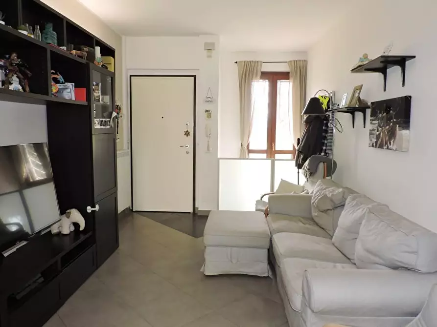 Immagine 41 di Casa quadrifamiliare in vendita  a Cascina