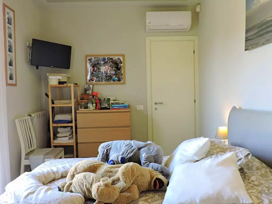 Immagine 27 di Casa quadrifamiliare in vendita  a Cascina