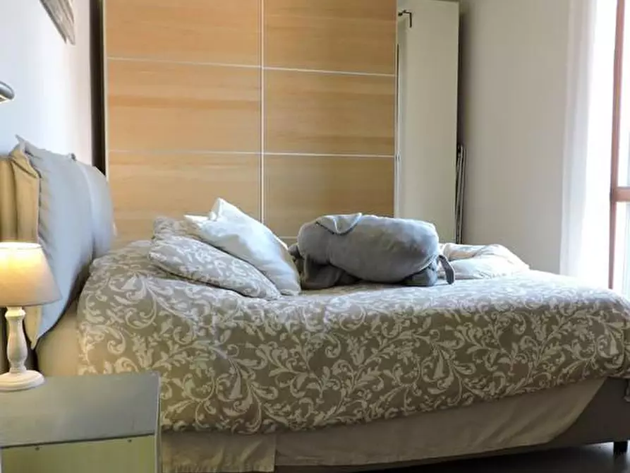 Immagine 26 di Casa quadrifamiliare in vendita  a Cascina