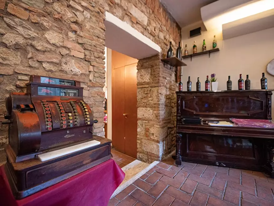 Immagine 4 di Bar / Ristorante in vendita  a Massa Marittima