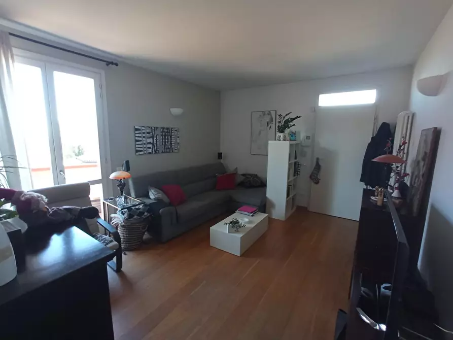 Immagine 5 di Appartamento in vendita  a Montopoli In Val D'arno