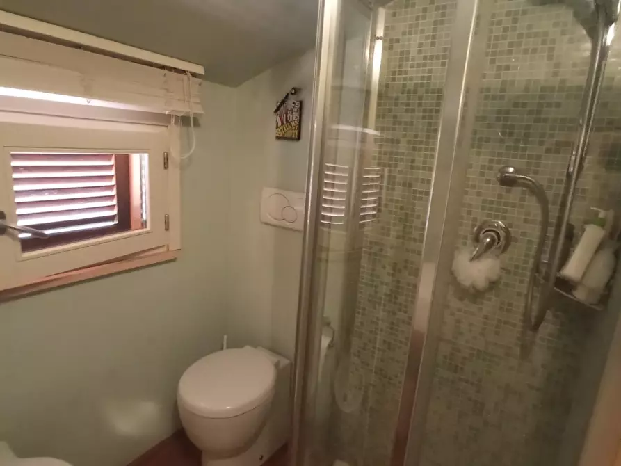 Immagine 24 di Appartamento in vendita  a Montopoli In Val D'arno