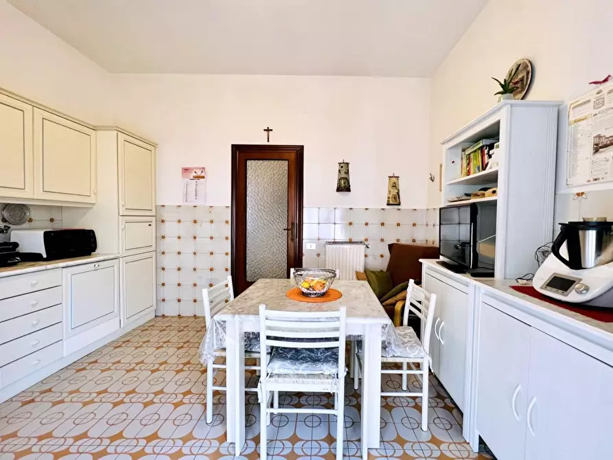 Immagine 35 di Villa in vendita  a Camaiore