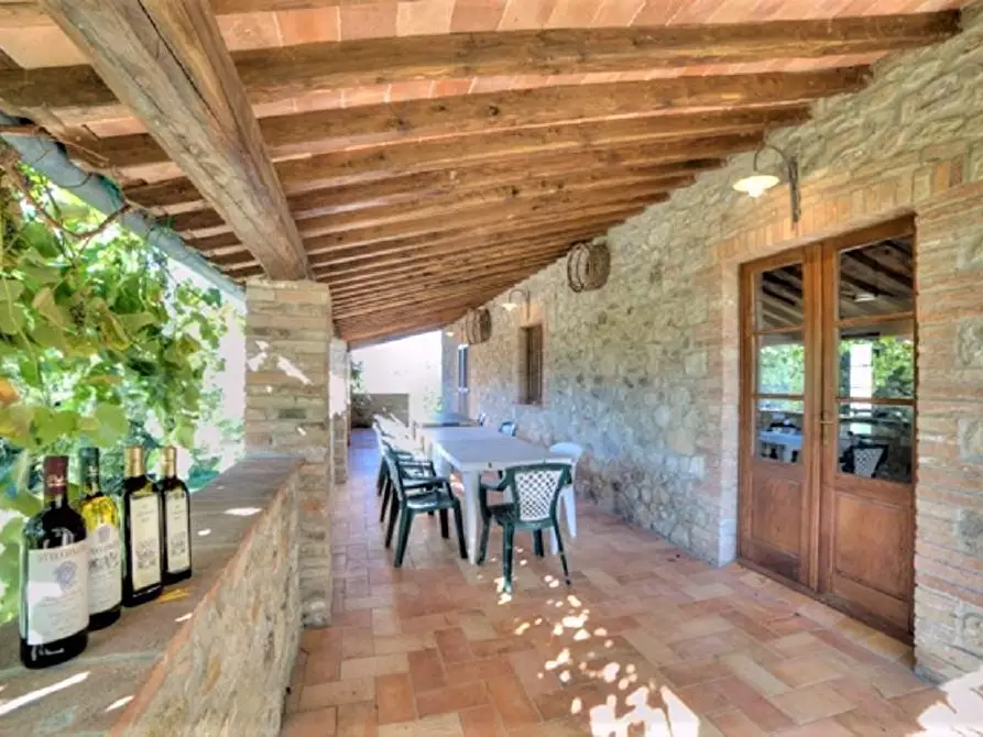 Immagine 22 di Azienda agricola in vendita  a Volterra