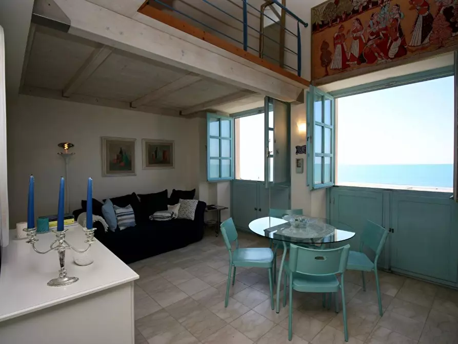 Immagine 2 di Appartamento in affitto  a Pisa