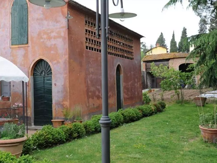 Immagine 14 di Immobile di prestigio in vendita  a Capannori