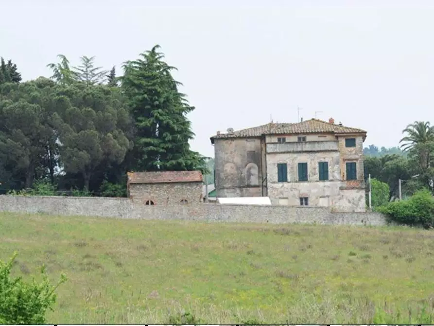 Immagine 13 di Immobile di prestigio in vendita  a Capannori