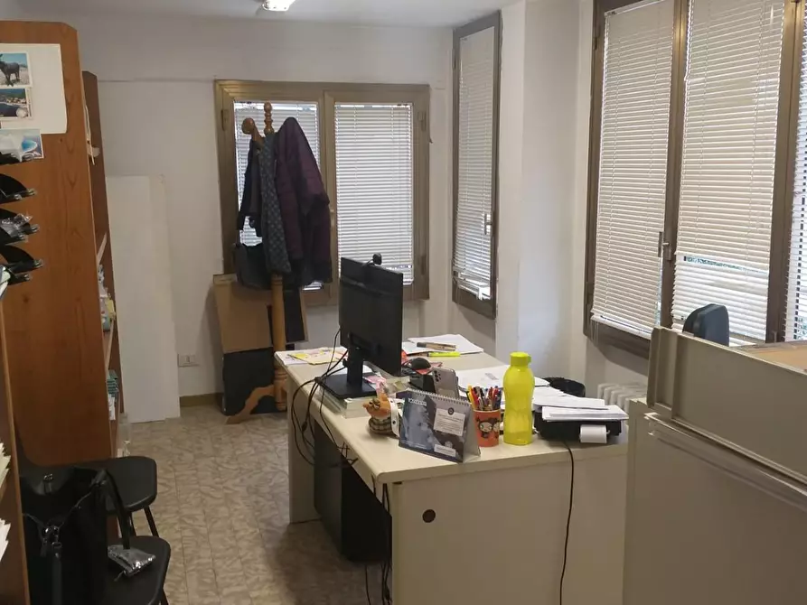 Immagine 8 di Ufficio in vendita  a San Marcello Piteglio