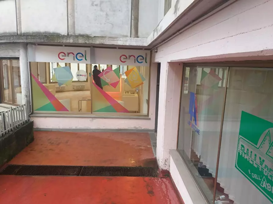 Immagine 2 di Ufficio in vendita  a San Marcello Piteglio