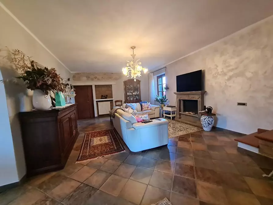 Immagine 21 di Casa indipendente in vendita  a Piombino