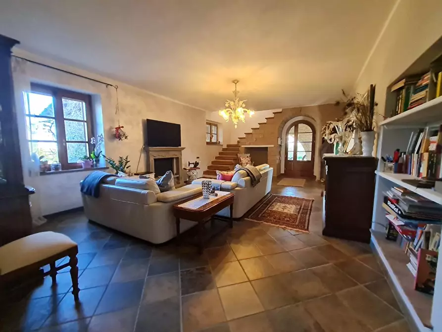 Immagine 37 di Casa indipendente in vendita  a Piombino