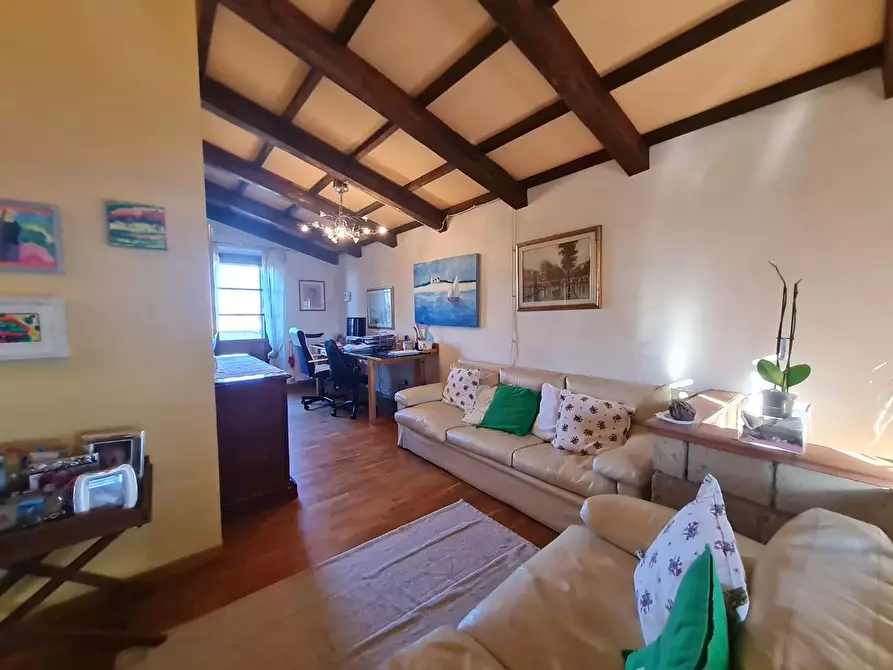 Immagine 39 di Casa indipendente in vendita  a Piombino