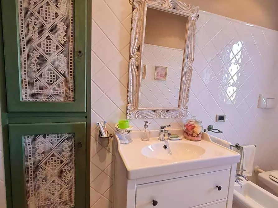 Immagine 58 di Casa indipendente in vendita  a Piombino