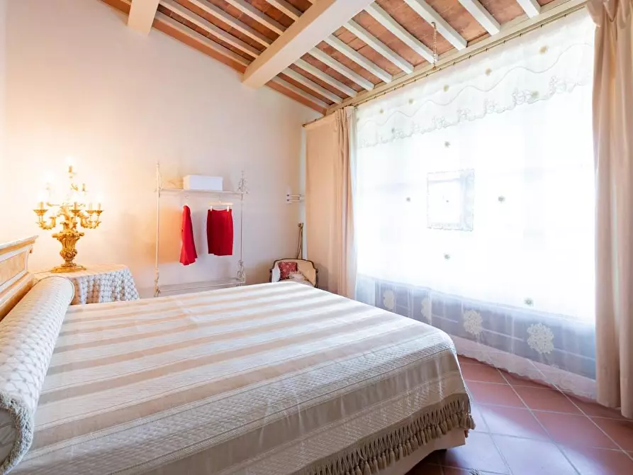 Immagine 68 di Rustico / casale in vendita  a Pisa