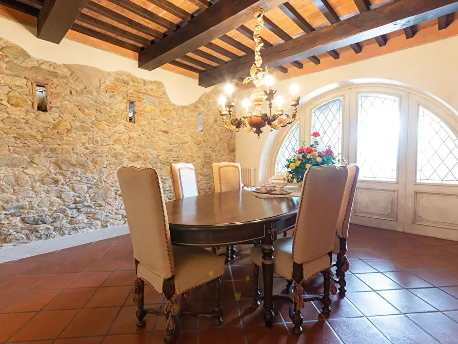 Immagine 37 di Rustico / casale in vendita  a Pisa