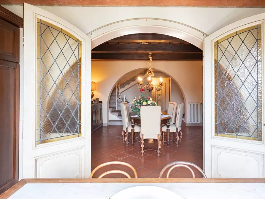 Immagine 41 di Rustico / casale in vendita  a Pisa