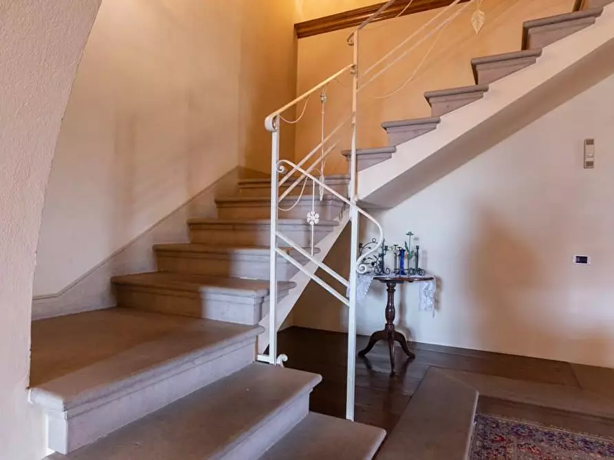 Immagine 46 di Rustico / casale in vendita  a Pisa