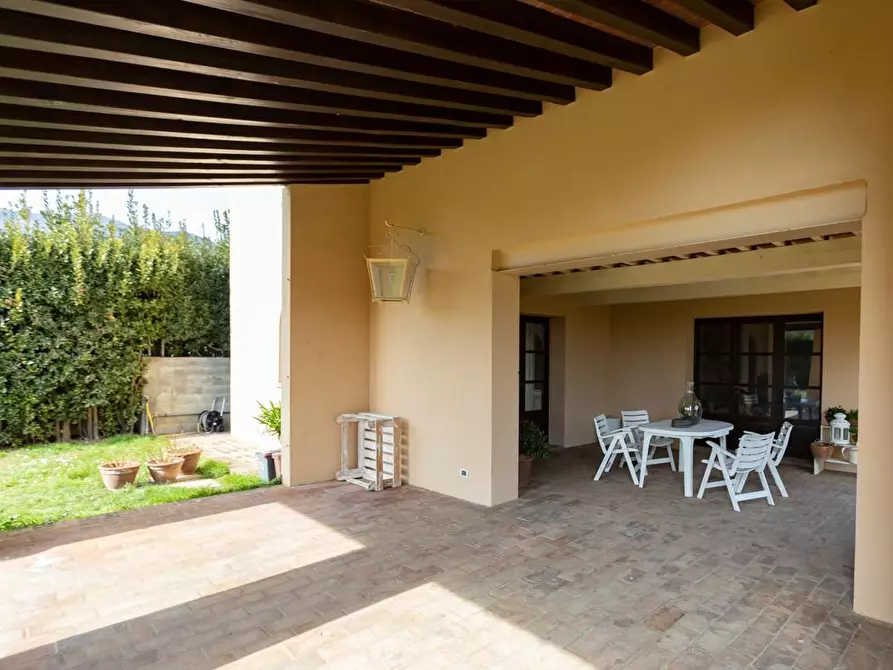 Immagine 22 di Rustico / casale in vendita  a Pisa