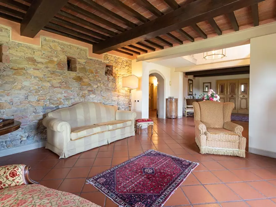 Immagine 33 di Rustico / casale in vendita  a Pisa