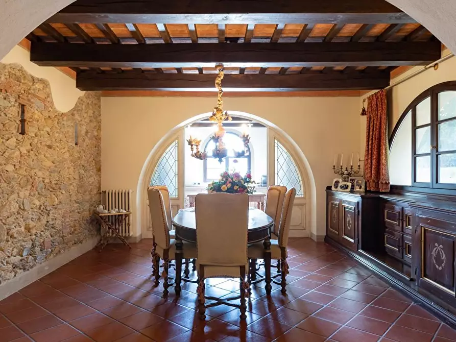 Immagine 47 di Rustico / casale in vendita  a Pisa