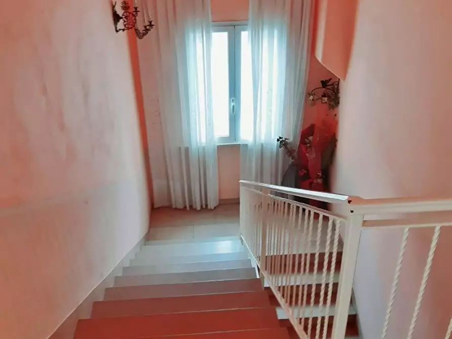 Immagine 22 di Casa semindipendente in vendita  a Crespina Lorenzana