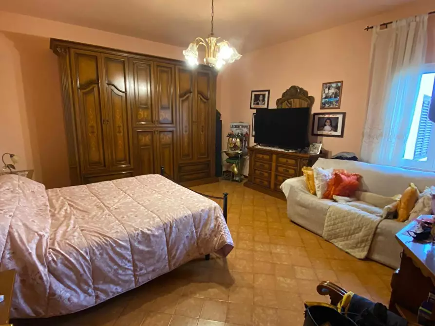 Immagine 13 di Casa semindipendente in vendita  a Crespina Lorenzana