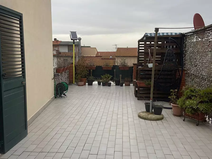 Immagine 7 di Casa semindipendente in vendita  a Crespina Lorenzana